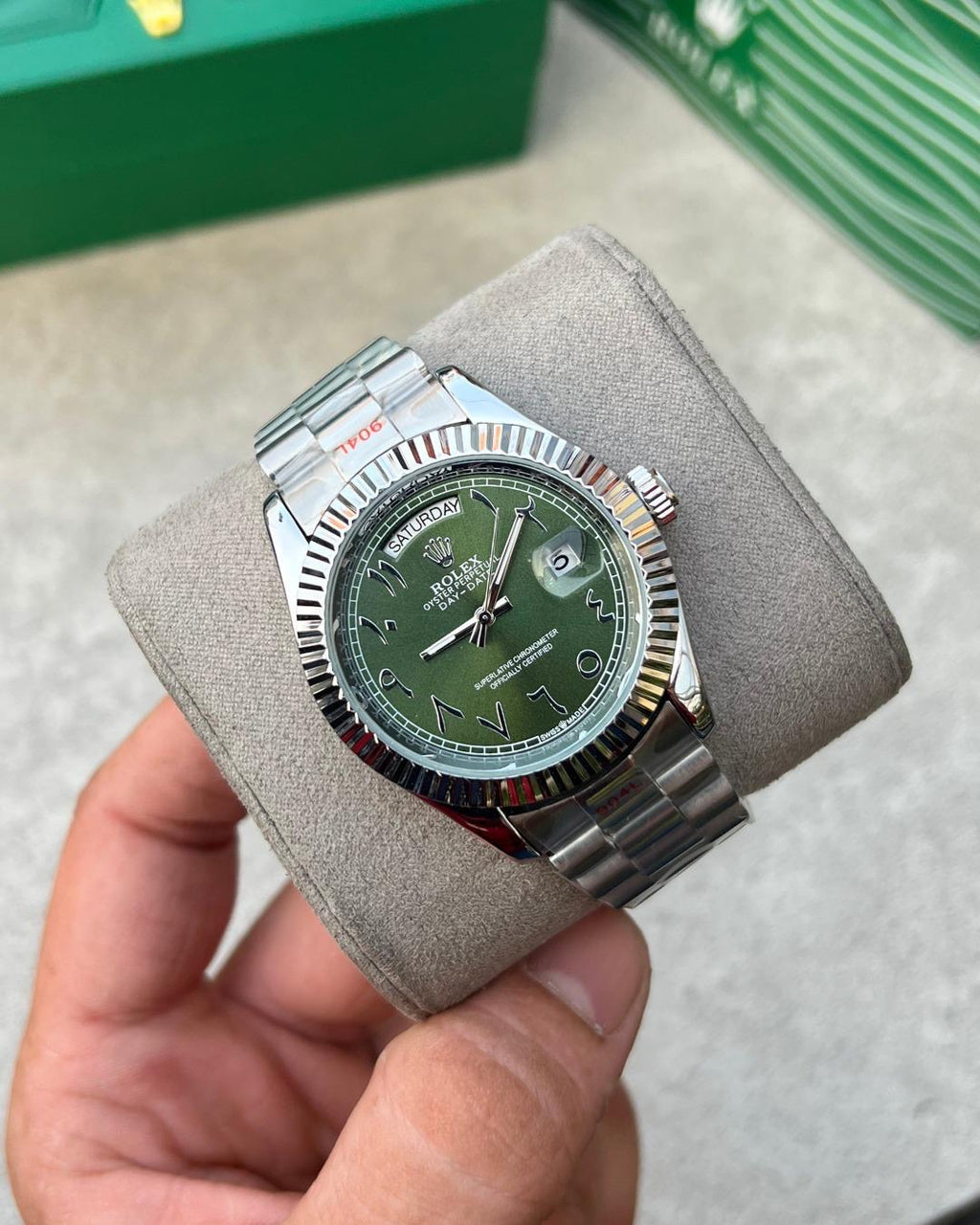 R_LEX OYSTER PERPETUAL DAY DATE AUTOMATIC