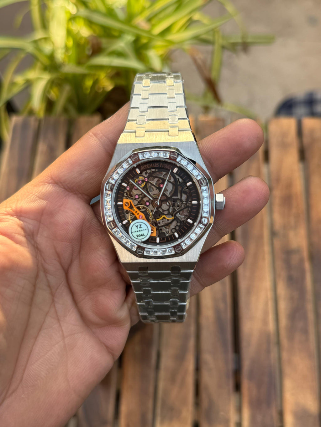 A_DEMARS P_GUE T ROYAL OAK SKELETON DIAMOND BAZEL