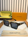 Louis_vuitton_1984_black_gold