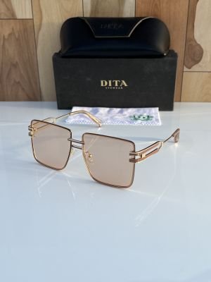 Dita_546_peach