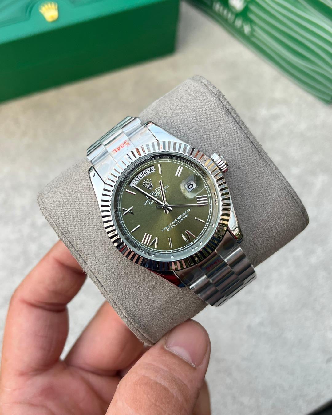 R_LEX OYSTER PERPETUAL DAY DATE AUTOMATIC