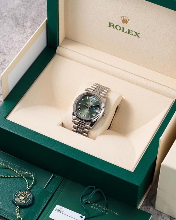 R_OLEX OYSTER PERPETUAL DAY DATE 40 BATTER Silver - GREEN