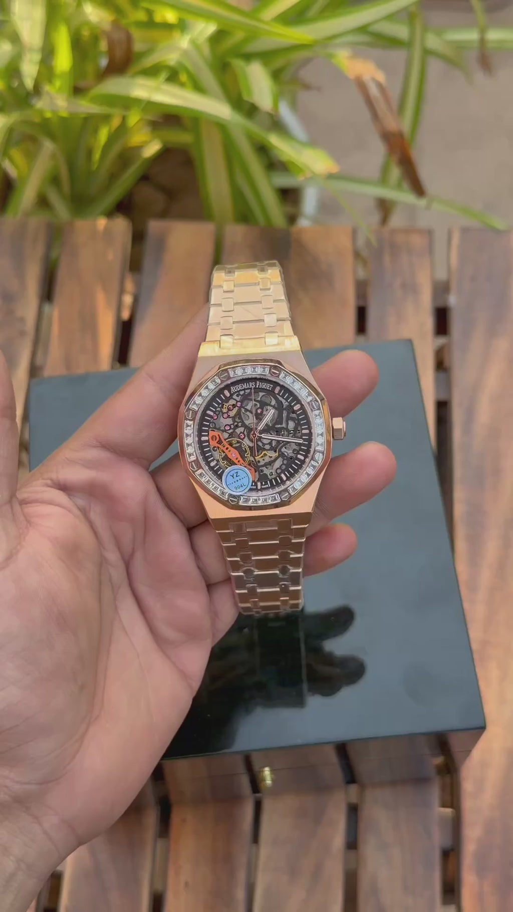 A_DEMARS P_GUE T ROYAL OAK SKELETON DIAMOND BAZEL
