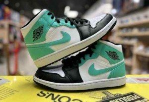 jordan retro 1 tropical twist LGLOO SALE