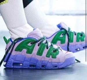 nikee ambush x air more uptempo LILAC
