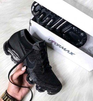 Nikee AIR VAPORMAX FLYKNIT 2 0 TRIPLE BLACK